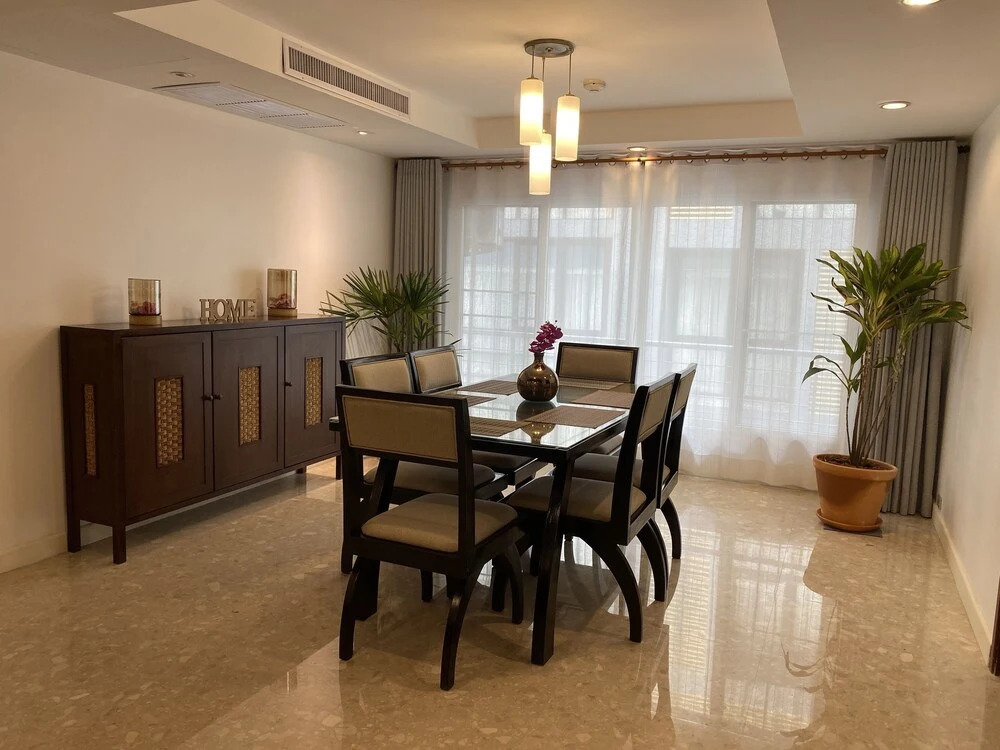 Бангкок: JJ Suites - Your Home on 11