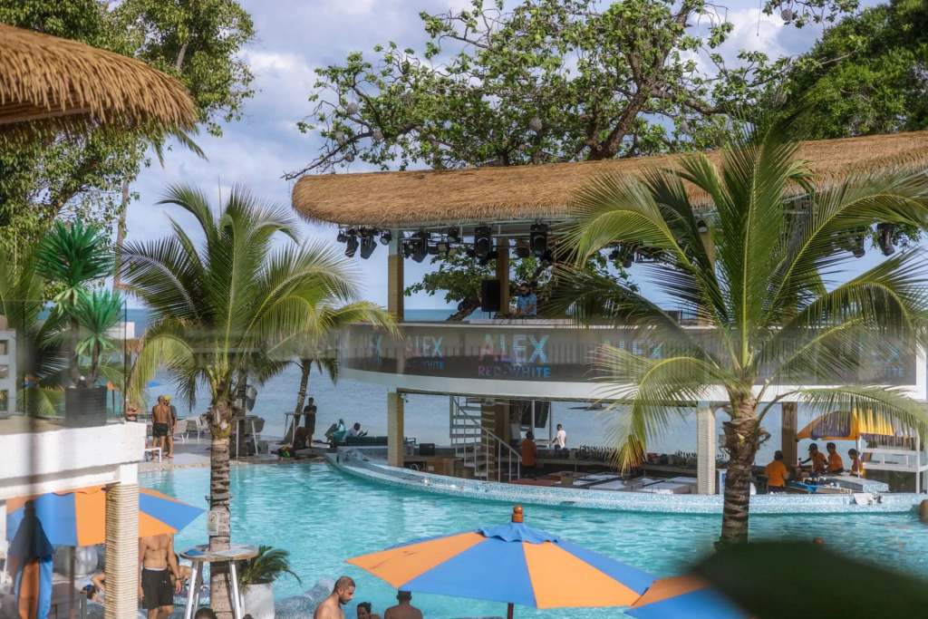 Самуи: Ark Bar Beach Resort