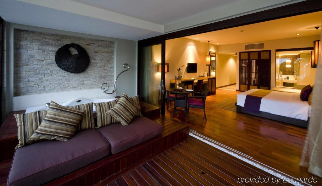 Самуи: Sareeraya Villas & Suites
