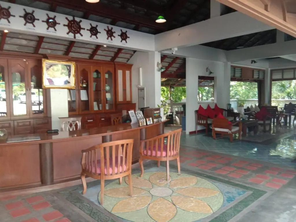 Самуи: The Bay Samui