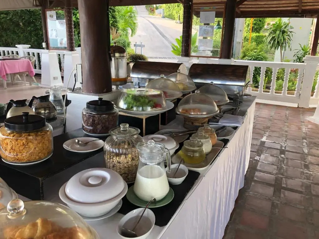 Самуи: The Bay Samui
