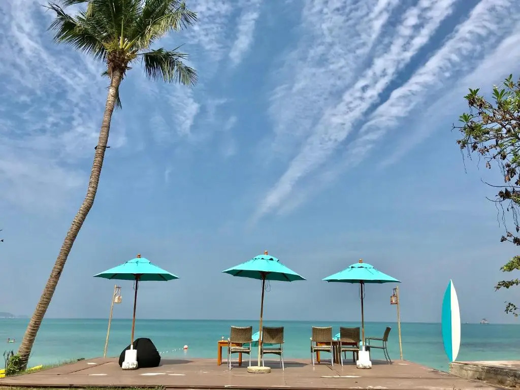 Самуи: The Bay Samui