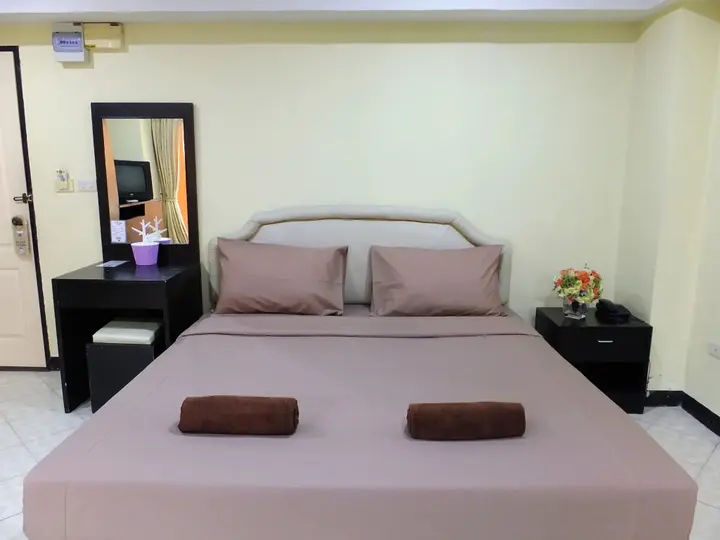 Аюттхая: The Lima Place
