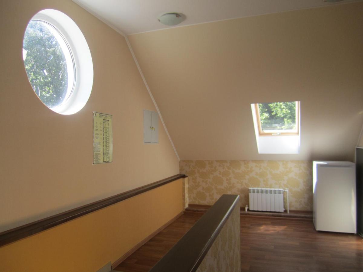 Великий Новгород: Antonovo Guest House
