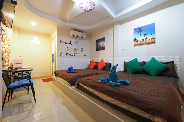 Ко-Лан: Chidlom Resort by OYO Rooms