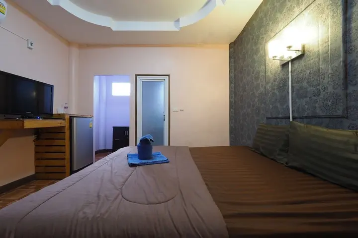 Ко-Лан: Chidlom Resort by OYO Rooms