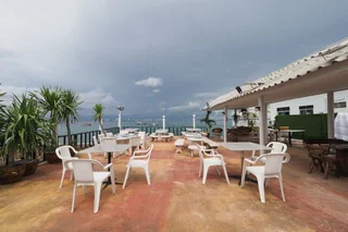 Ко-Лан: Chidlom Resort by OYO Rooms