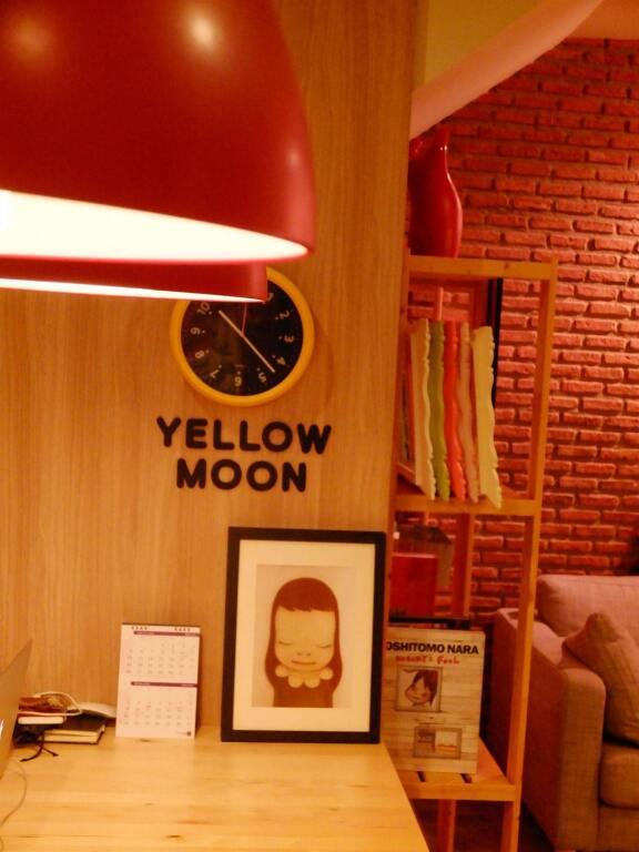 Паттайя: Yellow Moon