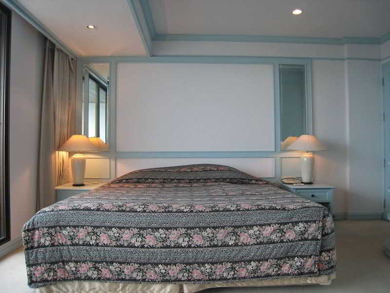 Бангкок: Floraville Serviced Apartment