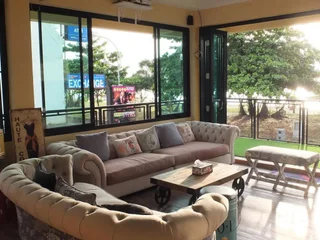 Муанг: Doolay Beachfront Hostel
