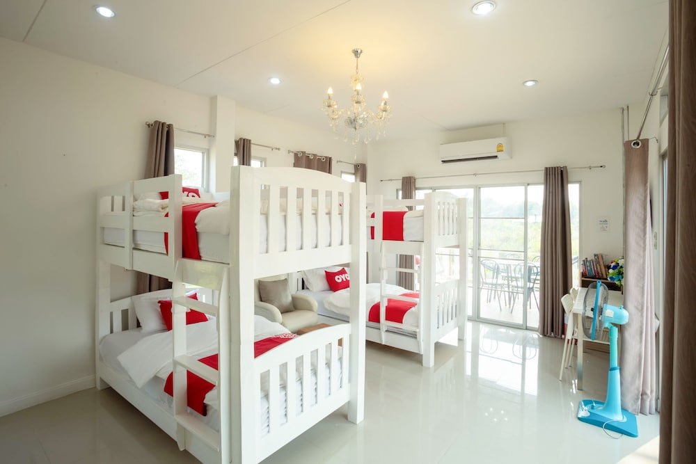 Сарапхи: OYO 556 Chaisathan Cottage