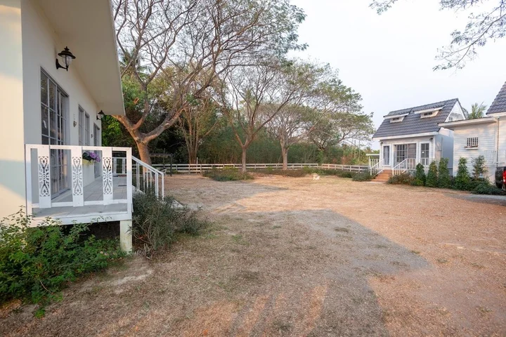 Сарапхи: OYO 556 Chaisathan Cottage
