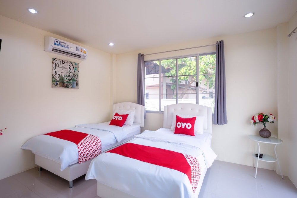 Сарапхи: OYO 556 Chaisathan Cottage