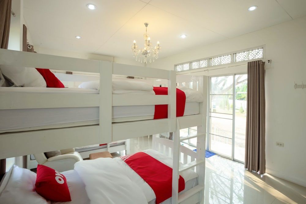 Сарапхи: OYO 556 Chaisathan Cottage