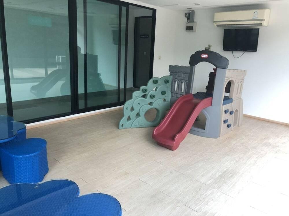 Паттайя: Acqua Condo jomtien beach TLH