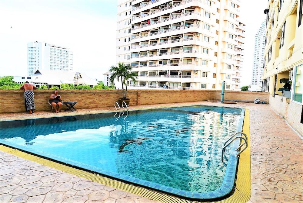Паттайя: Thepthip Mansion Pattaya 5th Floor Studio Apartment