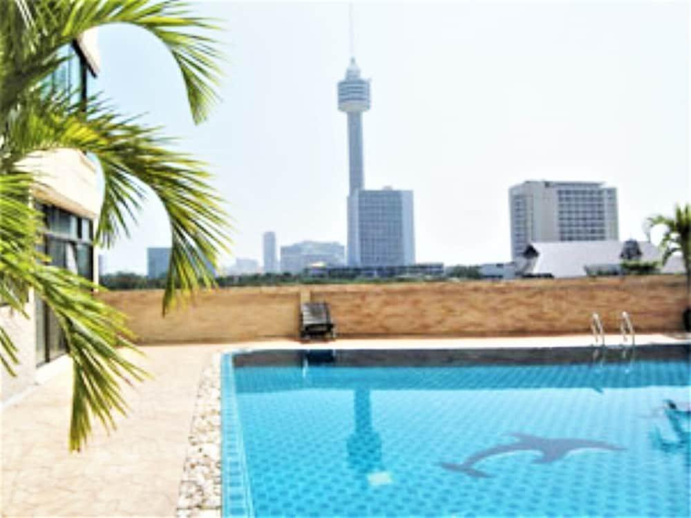 Паттайя: Thepthip Mansion Pattaya 5th Floor Studio Apartment