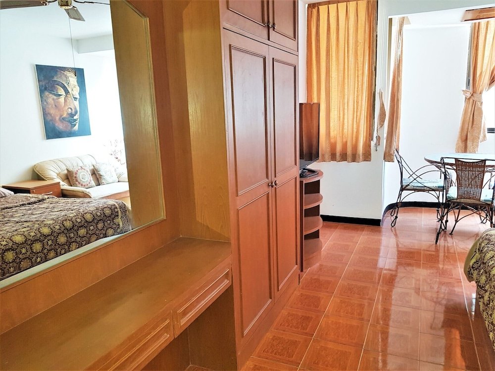 Паттайя: Thepthip Mansion Pattaya 5th Floor Studio Apartment