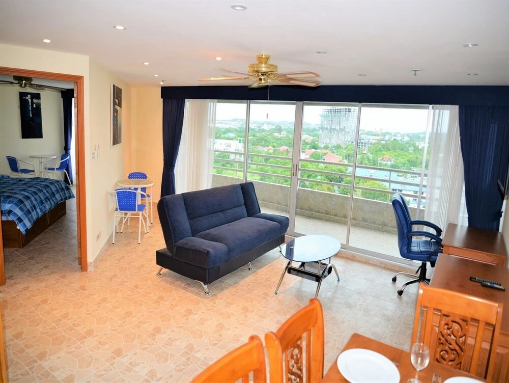 Паттайя: Angket Condominium Floor 8 Pool View 1 Bedroom