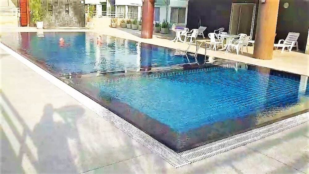 Паттайя: Thip Condotel Jomtien Studio Apartment on soi 7