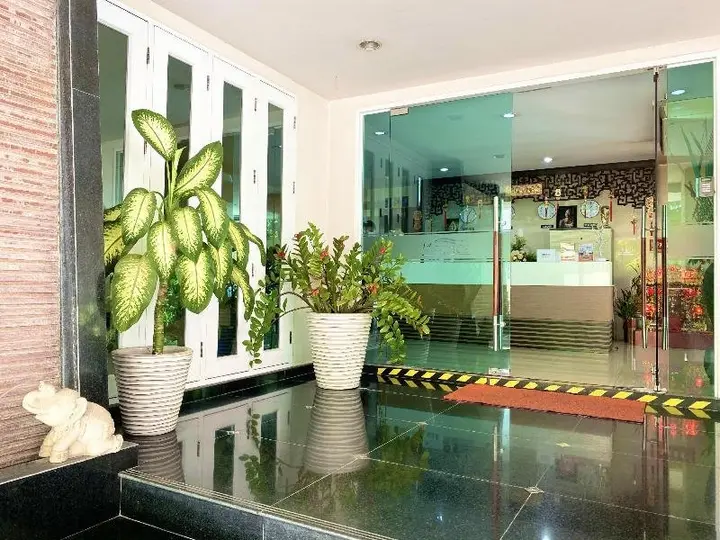 Бангкок: 14 Place Sukhumvit Suites