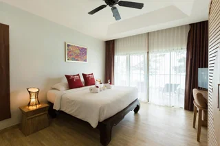 Пхи-Пхи-Дон: Bayview Resort Phi Phi Island - Beach Front Resort