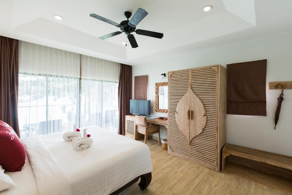 Пхи-Пхи-Дон: Отель Bay View Resort and Premier Resort