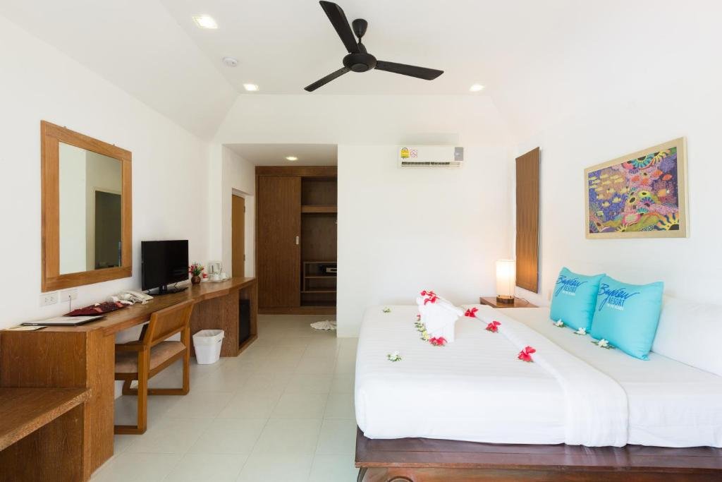 Пхи-Пхи-Дон: Отель Bay View Resort and Premier Resort