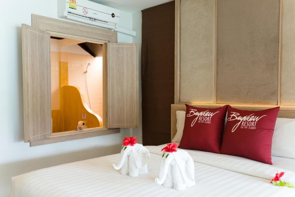 Пхи-Пхи-Дон: Отель Bay View Resort and Premier Resort