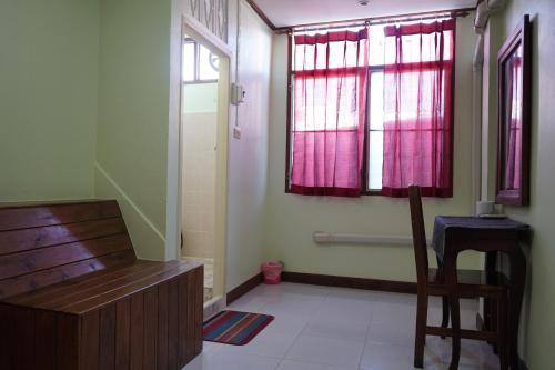 Столичный район Чантхабури: The River Guest House