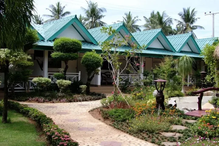 Сам-Рои-Йот: Samroiyod Holiday Resort