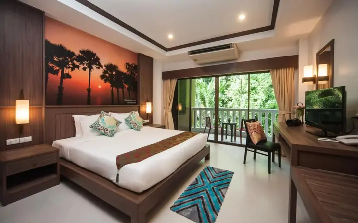 Патонг: Ratana Hill Patong