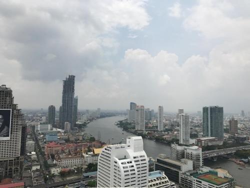 Бангкок: 37th at State Tower with river view