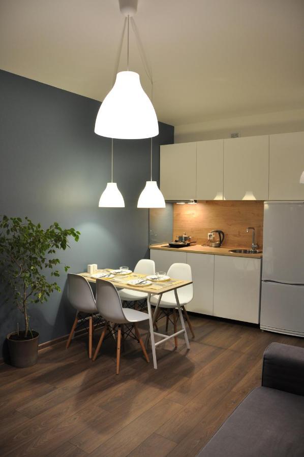 Великий Новгород: Apartment Kolmovskaya 87