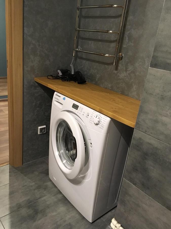 Великий Новгород: Apartment Kolmovskaya 87