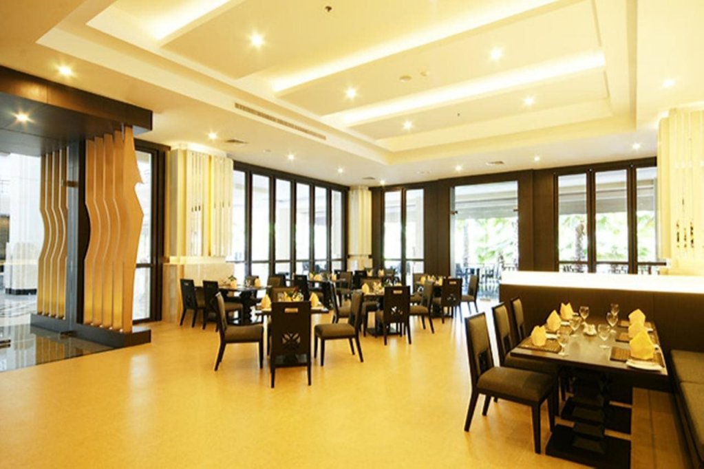 Паттайя: The Heritage Pattaya Beachfront Resort