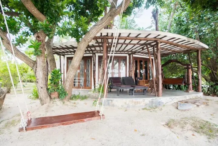 Ко-Пханган: B52 Beach Resort