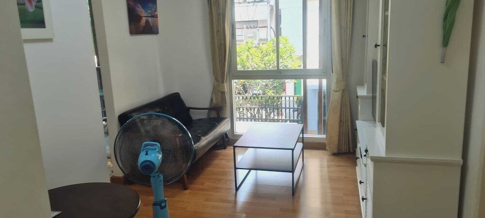 1 Double Bedroom Apartment With Swimming Pool Security and High Speed Wifi — фото 6