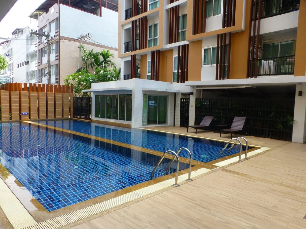 Удонтхани: 1 Double Bedroom Apartment With Swimming Pool Security and High Speed Wifi