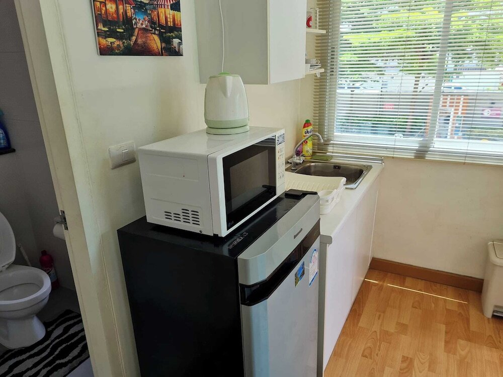 Удонтхани: 1 Double Bedroom Apartment With Swimming Pool Security and High Speed Wifi