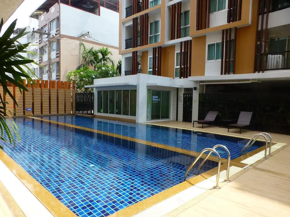 Удонтхани: 1 Double Bedroom Apartment With Swimming Pool Security and High Speed Wifi