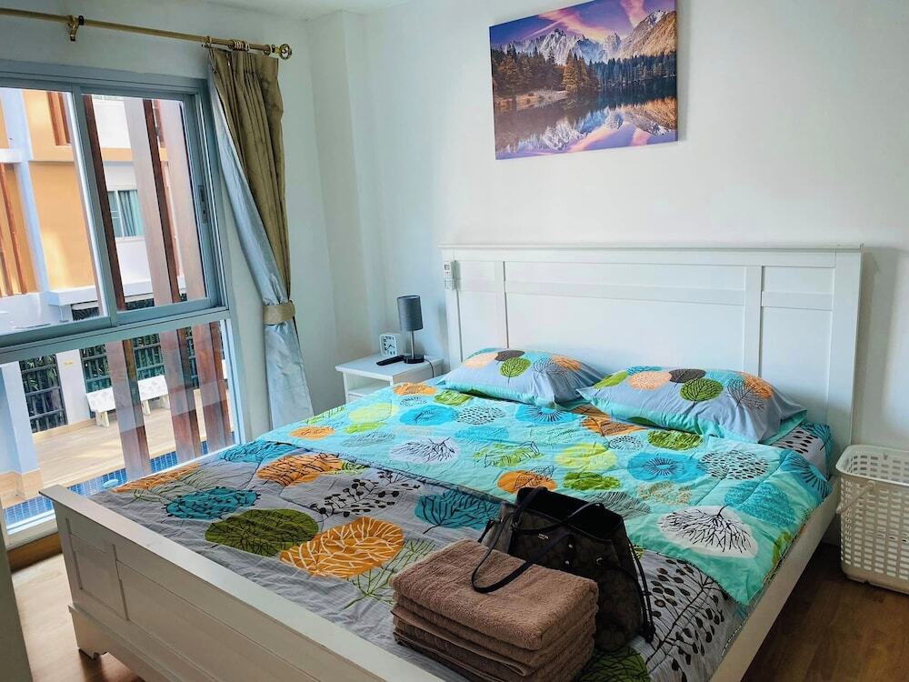 Удонтхани: 1 Double Bedroom Apartment With Swimming Pool Security and High Speed Wifi