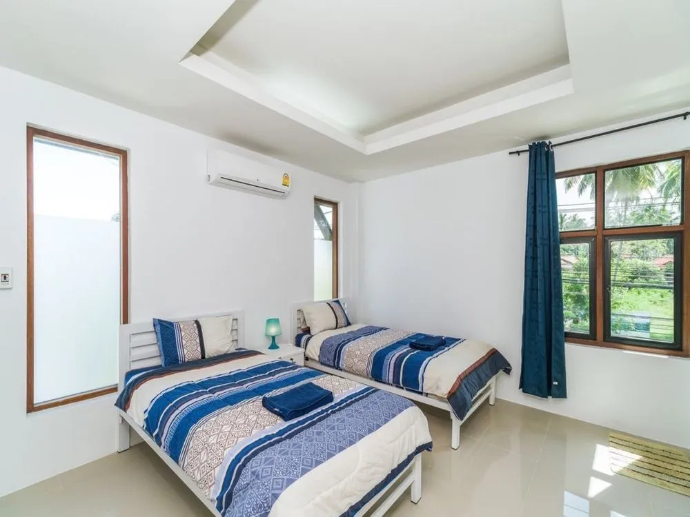 Самуи: 2 Bedroom Beach Front Apartment A2 Lamai