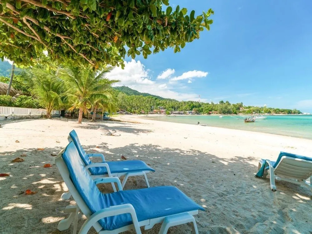 Самуи: 2 Bedroom Beach Front Apartment A2 Lamai