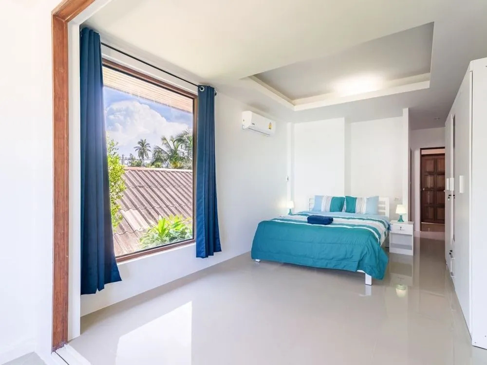 Самуи: 2 Bedroom Beach Front Apartment A2 Lamai