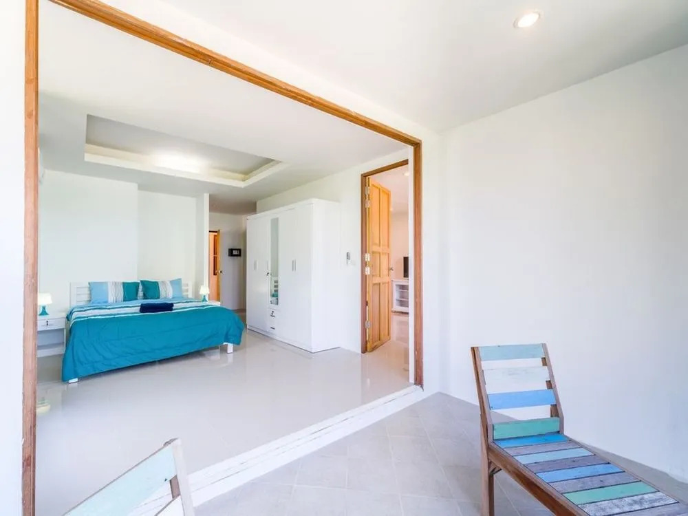 Самуи: 2 Bedroom Beach Front Apartment A2 Lamai