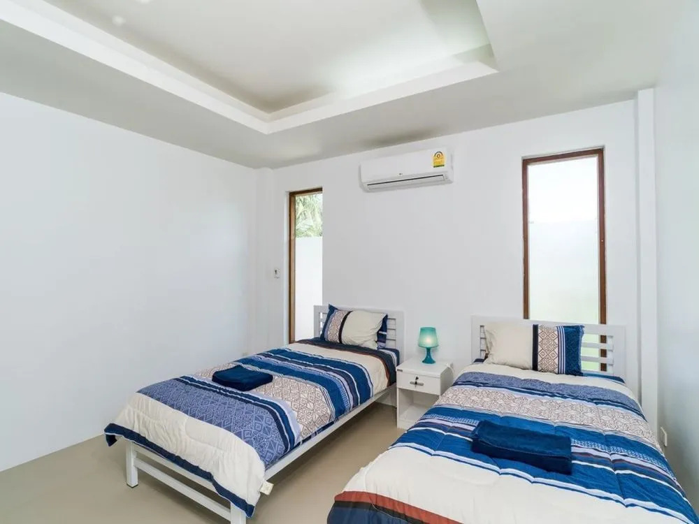 Самуи: 2 Bedroom Beach Front Apartment A2 Lamai