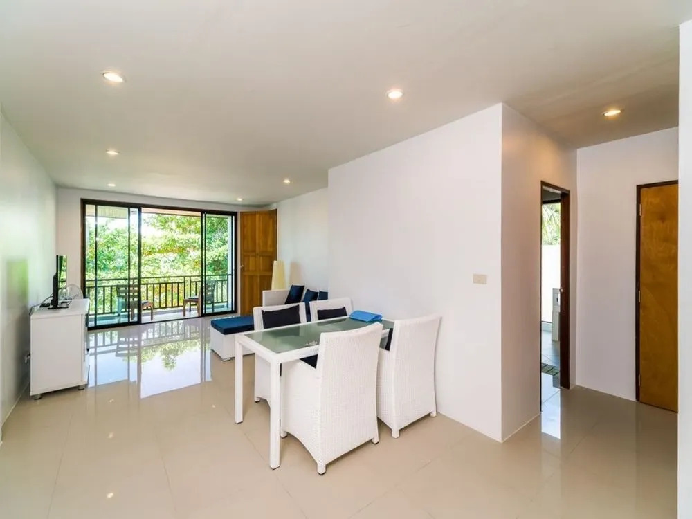 Самуи: 2 Bedroom Beach Front Apartment A2 Lamai