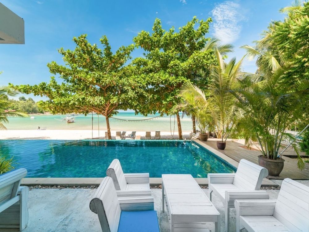 Самуи: 2 Bedroom Beach Front Apartment A1 Lamai