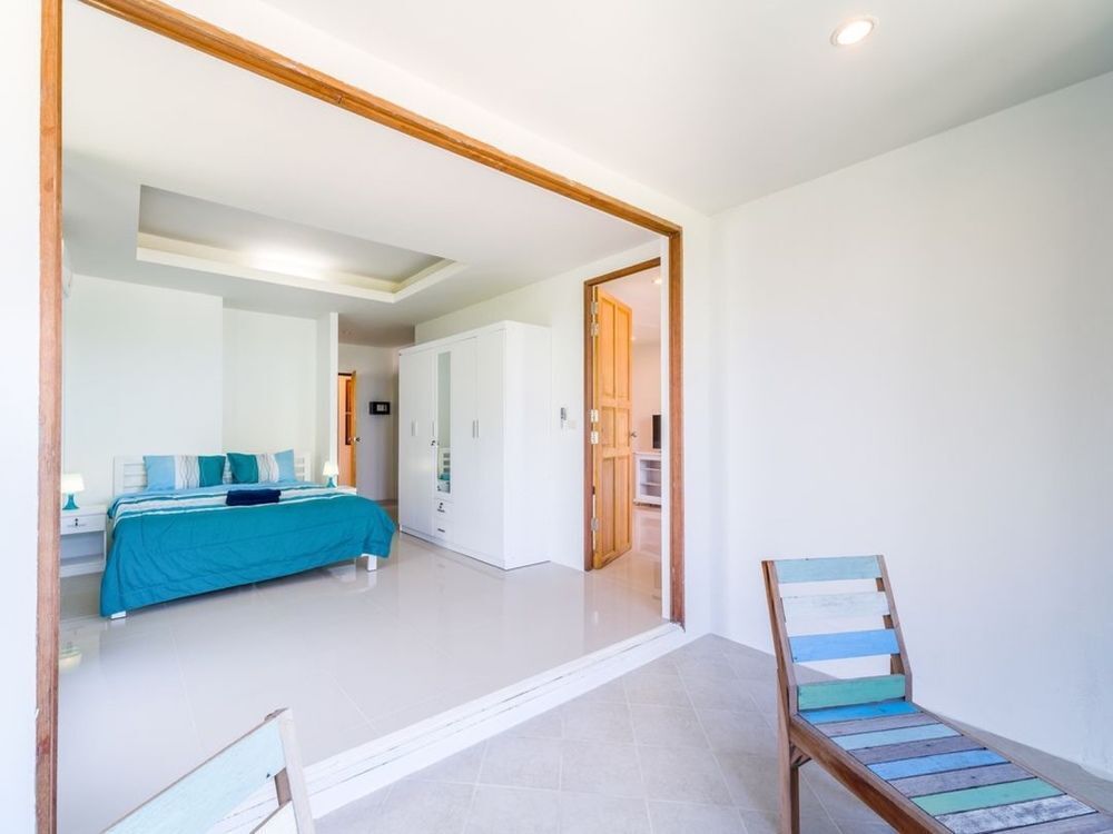 Самуи: 2 Bedroom Beach Front Apartment A1 Lamai